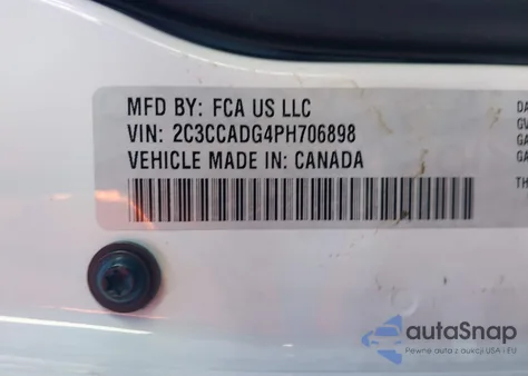 2023 Chrysler 300 Touring L z USA, uszkodzony, nr VIN 2C3CCADG4PH706898